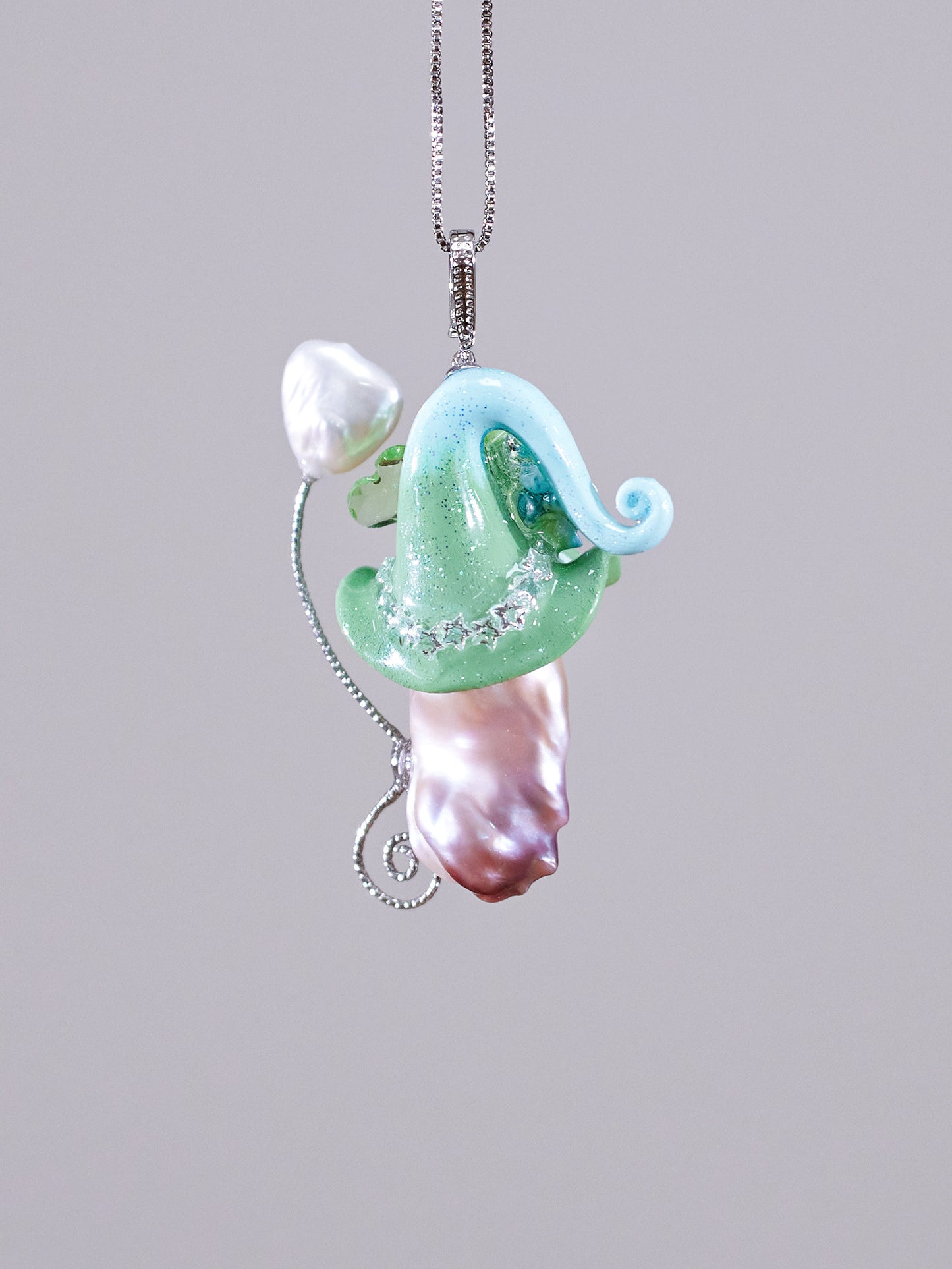 Hat Charms – Hand-Sculpted Mini Hat Pearl Necklace - "Mint Breeze" 1503