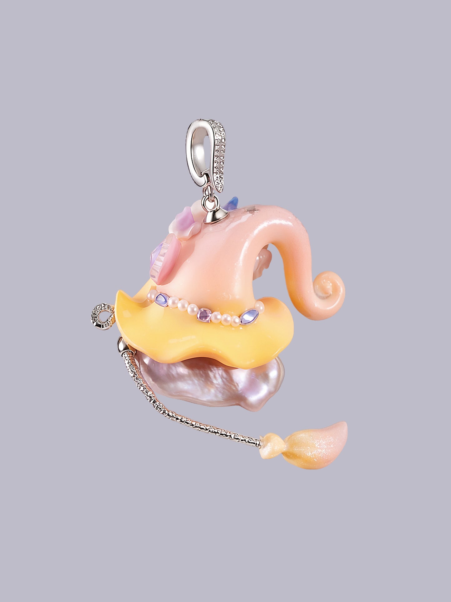 Hat Charms – Hand-Sculpted Mini Hat Pearl Necklace 427