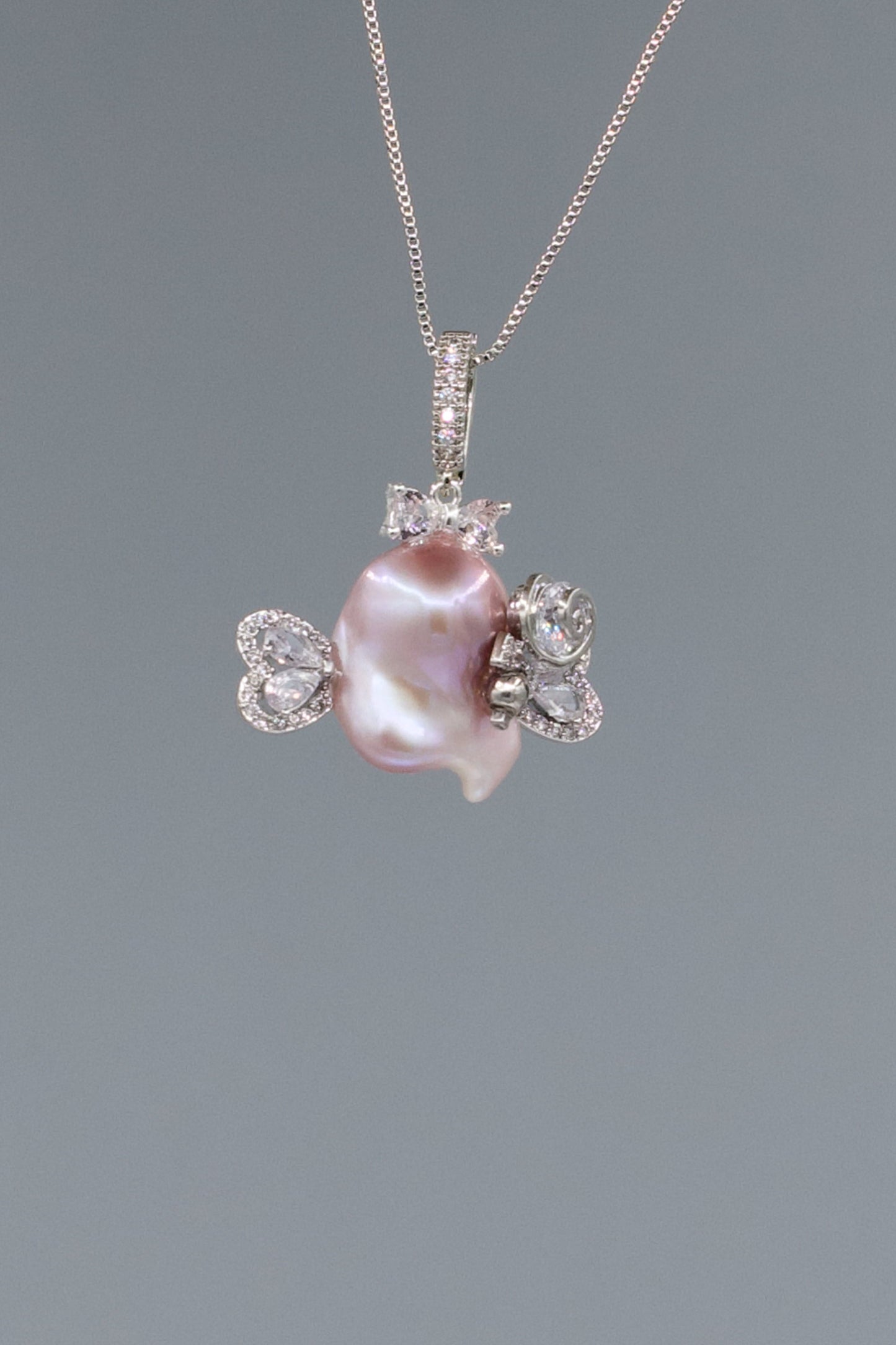 Pearl Accents – Baroque Pearl Necklace Signature Sets 050P196