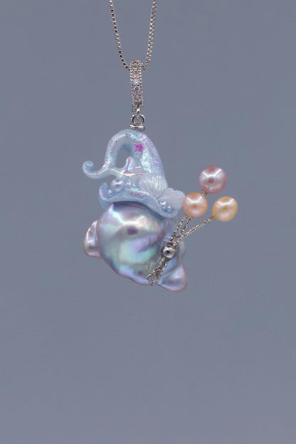 Hat Charms – Hand-Sculpted Mini Hat Pearl Necklace