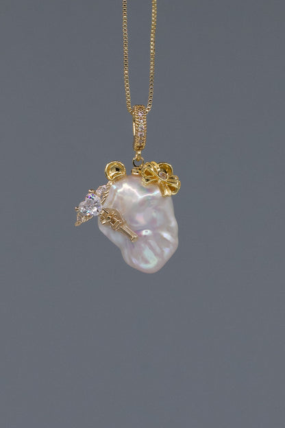 Pearl Accents – Baroque Pearl Necklace Signature Sets