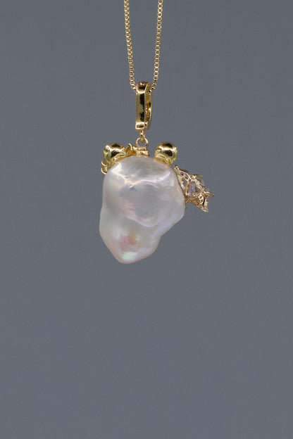 Pearl Accents – Baroque Pearl Necklace Signature Sets