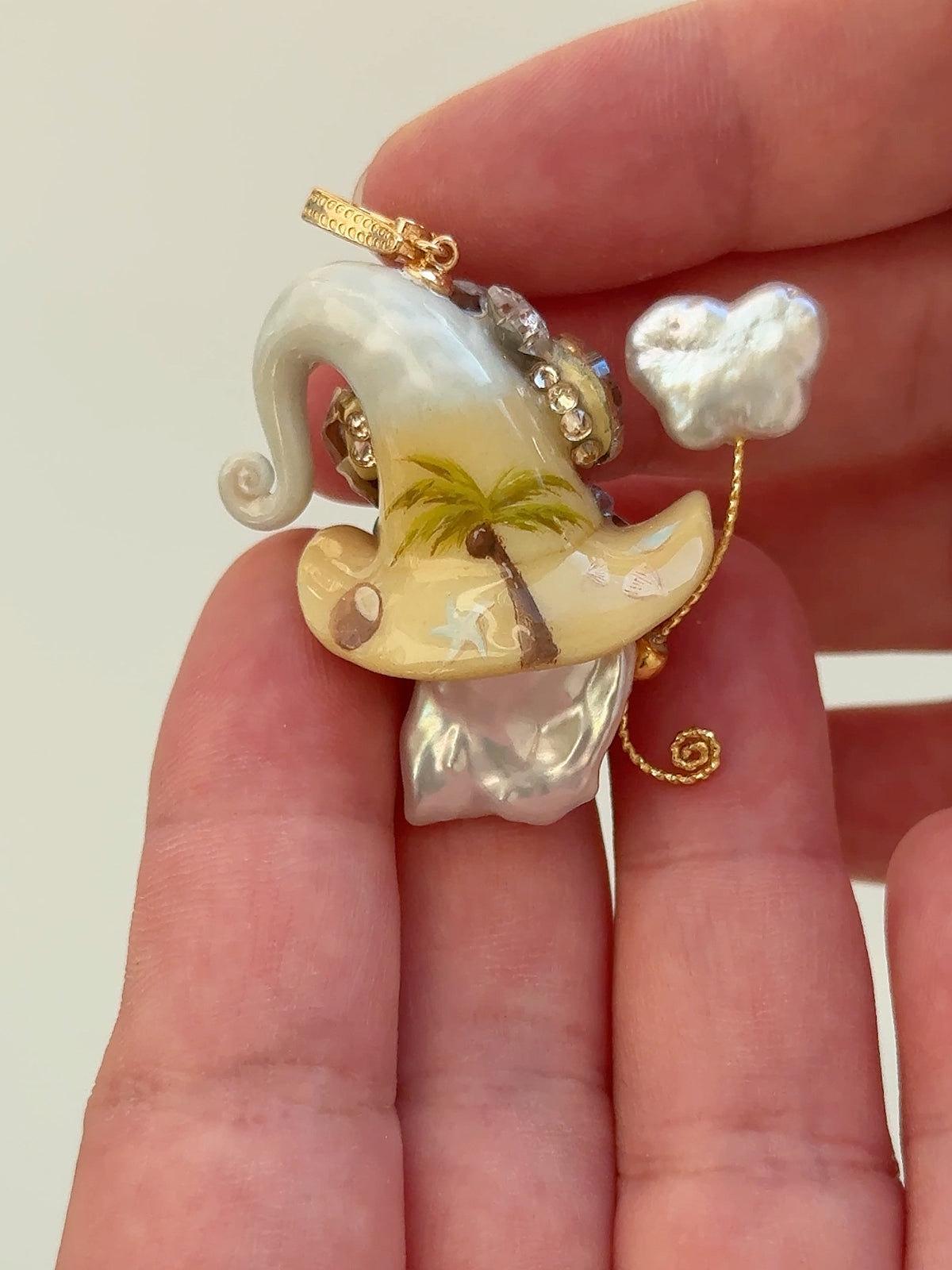 Coconut Sprite Baroque Pearl Necklace SKUE1118