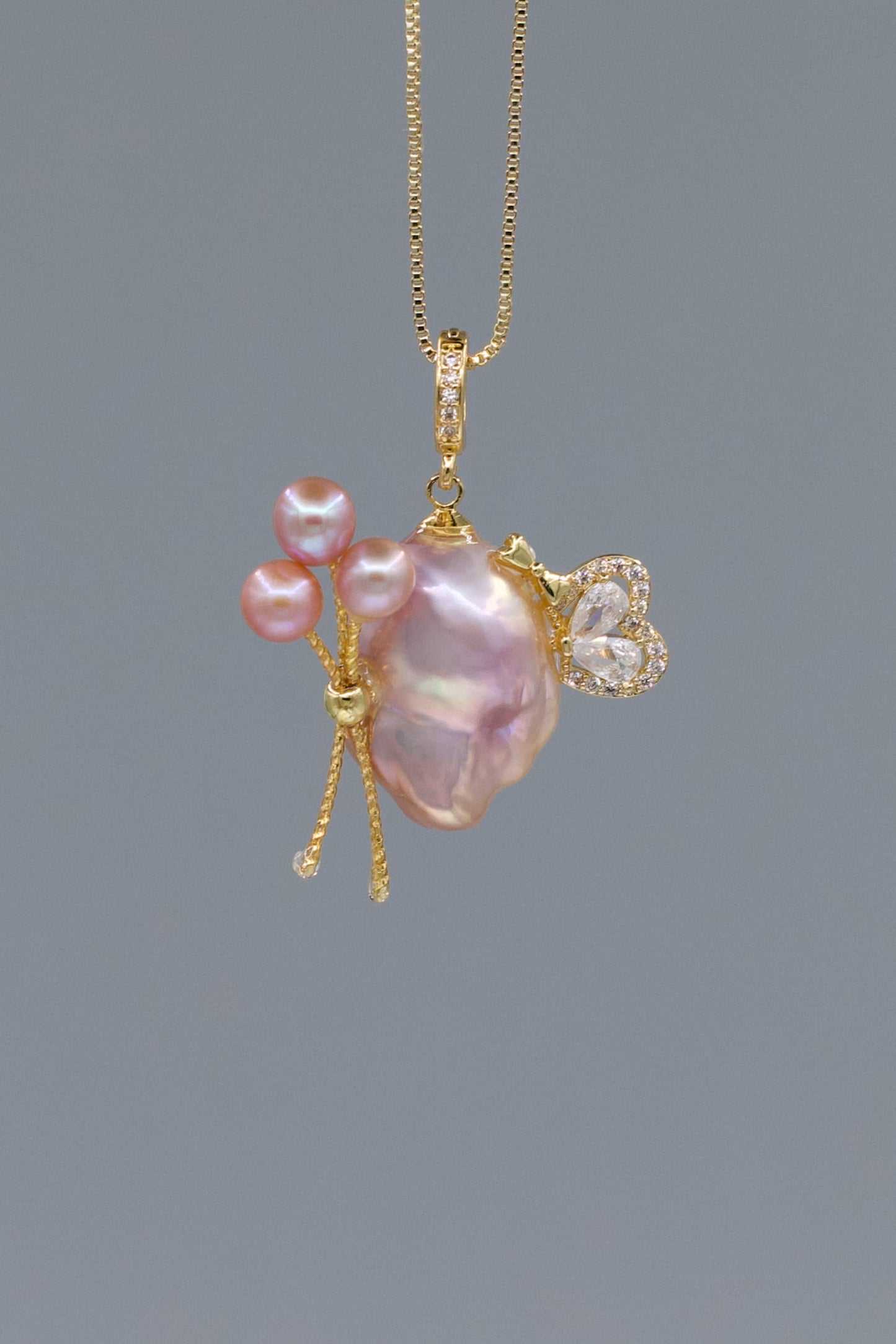 Pearl Accents – Baroque Pearl Necklace Signature Sets