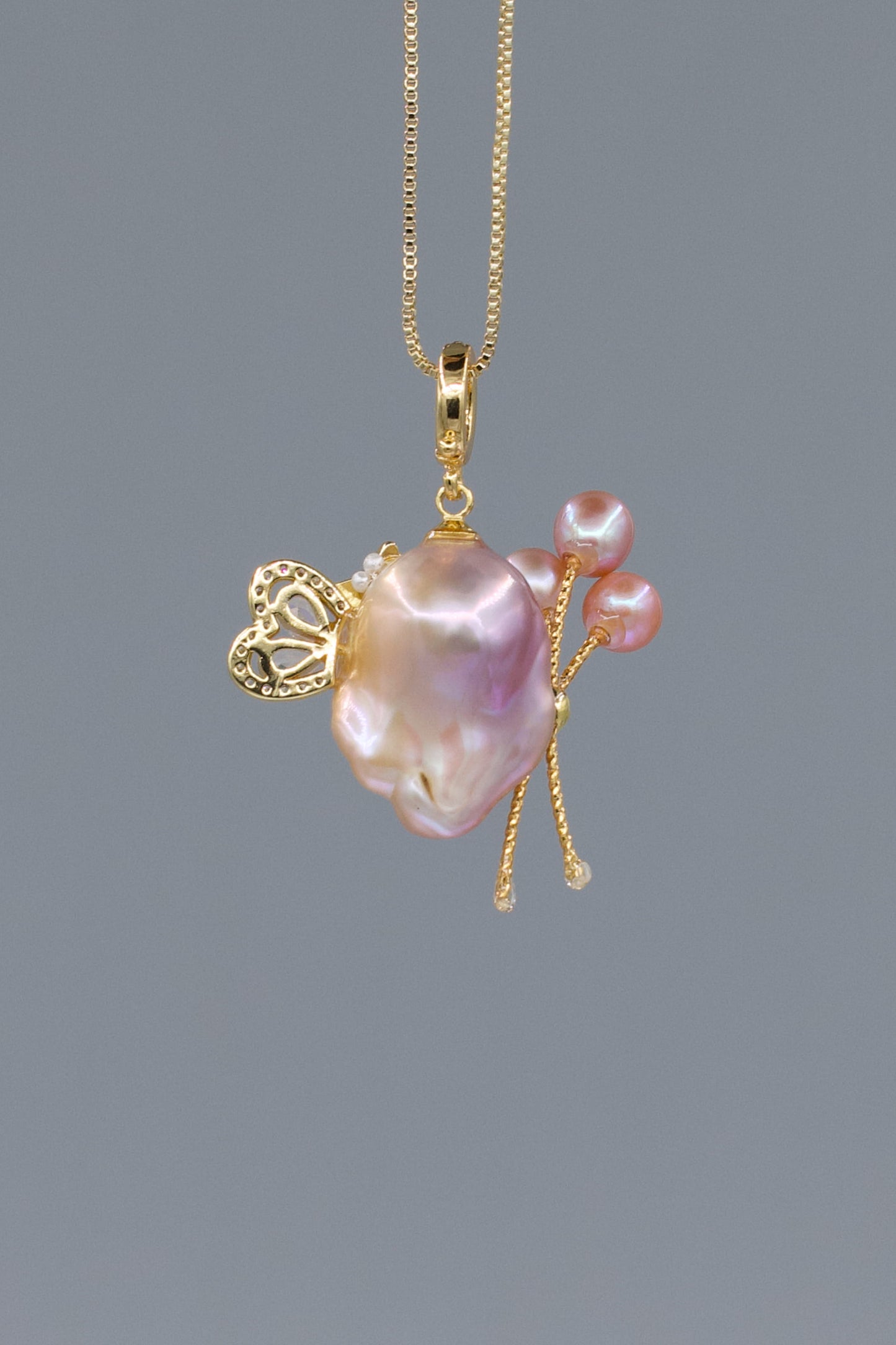 Pearl Accents – Baroque Pearl Necklace Signature Sets