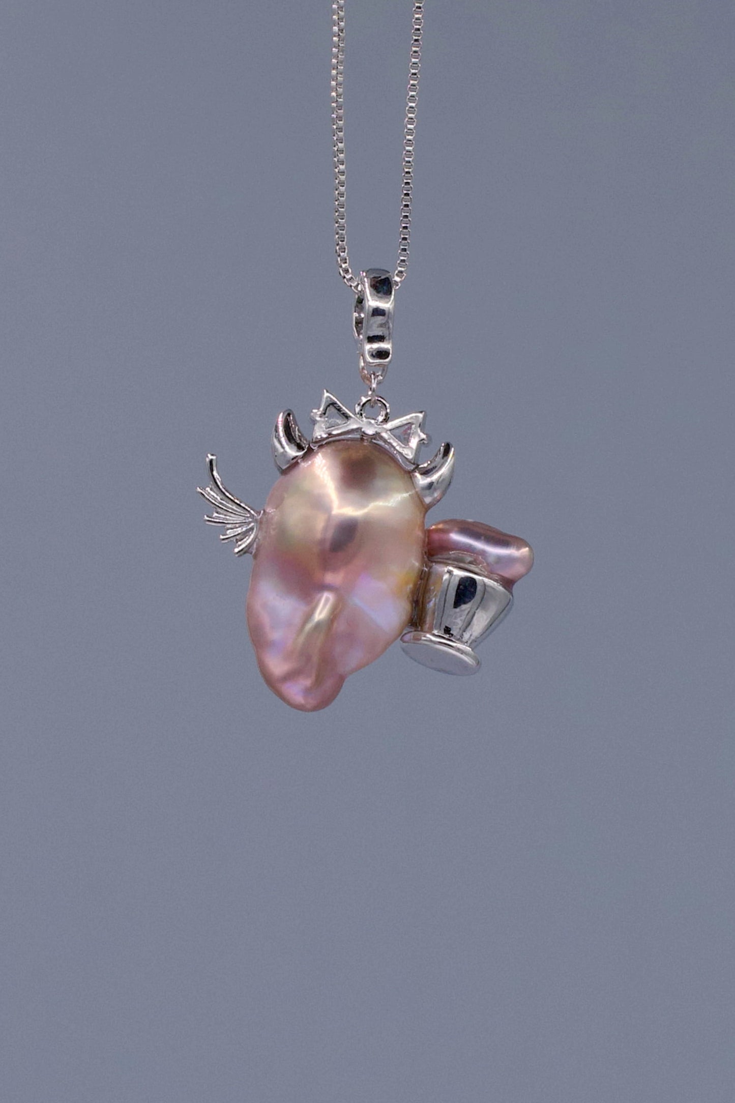 Pearl Accents – Baroque Pearl Necklace Signature Sets