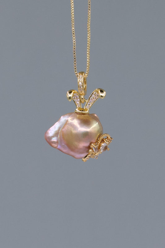 Pearl Accents – Baroque Pearl Necklace Signature Sets