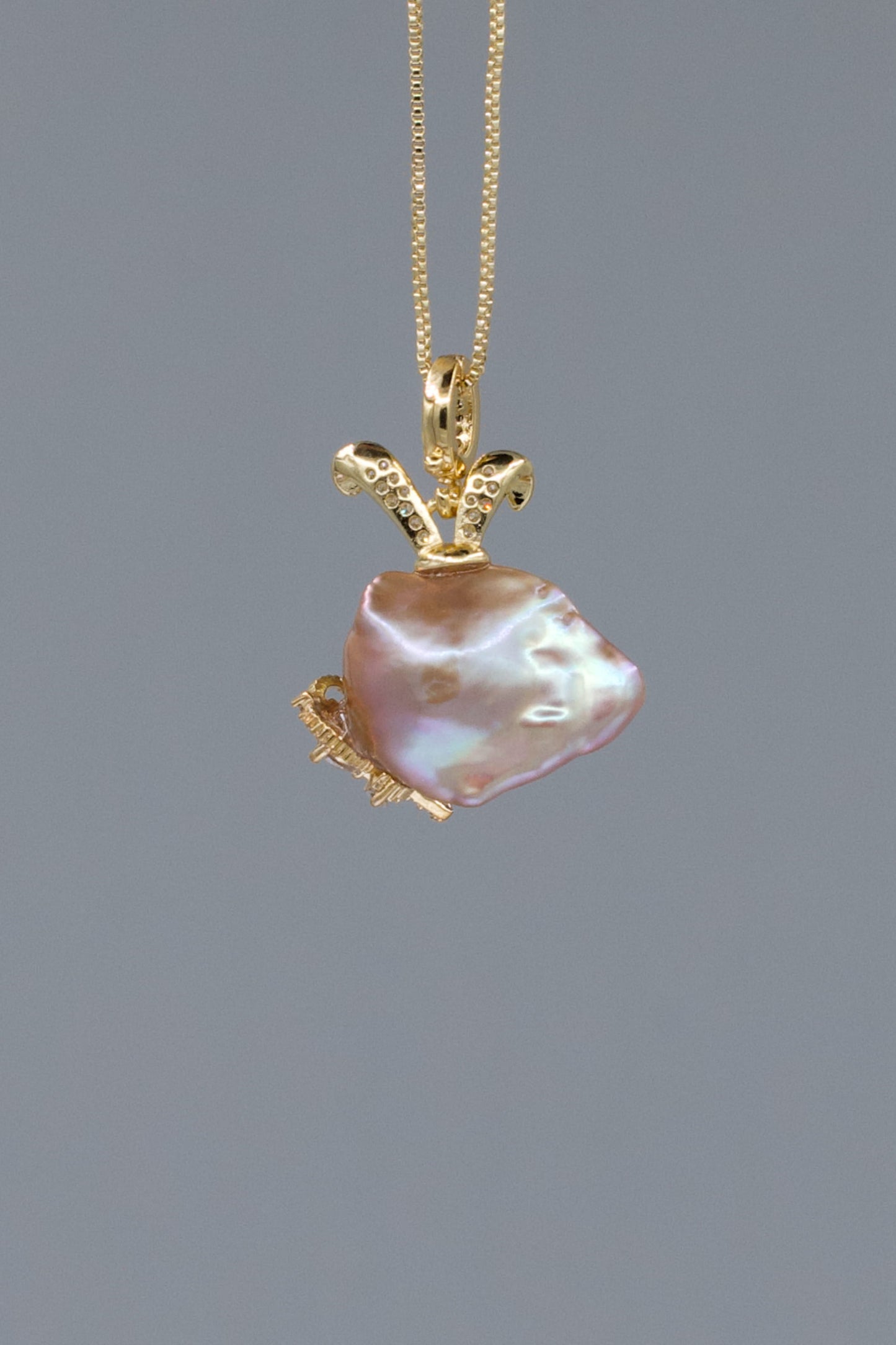 Pearl Accents – Baroque Pearl Necklace Signature Sets