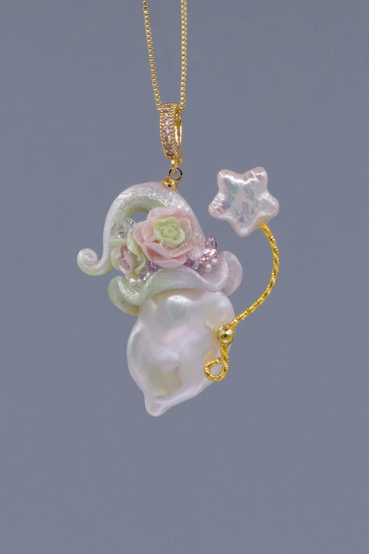 Hat Charms – Hand-Sculpted Mini Hat Pearl Necklace