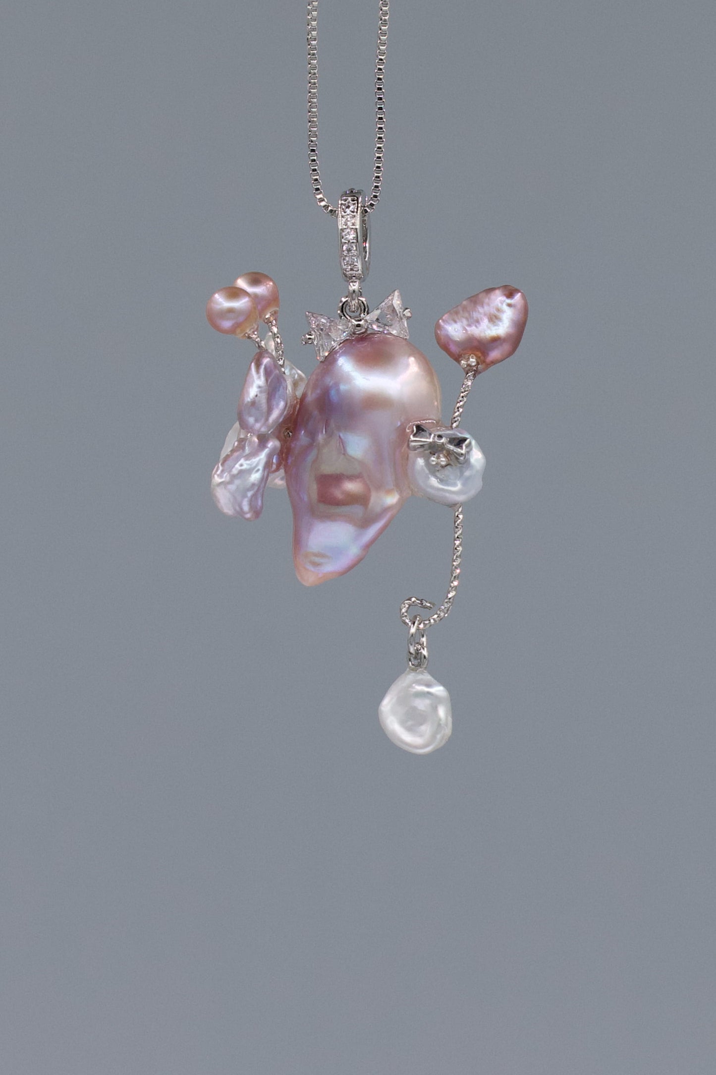 Pearl Accents – Baroque Pearl Necklace Signature Sets