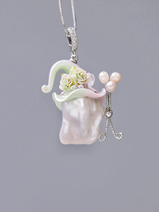 Hat Charms – Hand-Sculpted Mini Hat Pearl Necklace 161P133