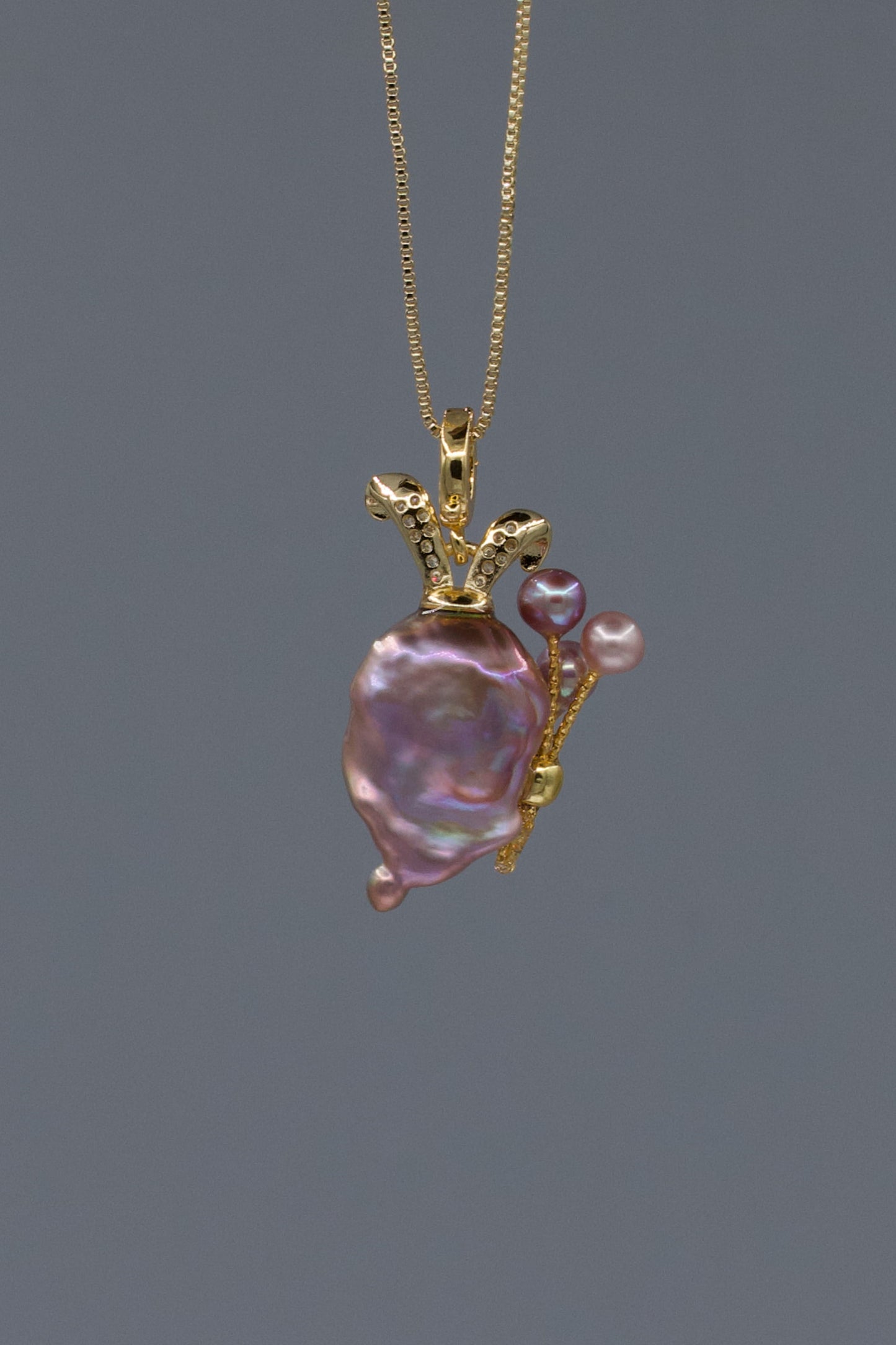 Pearl Accents – Baroque Pearl Necklace Signature Sets