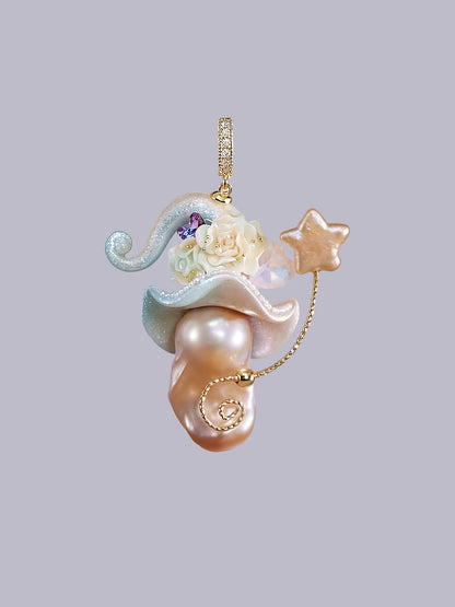 Hat Charms – Hand-Sculpted Mini Hat Pearl Necklace 185