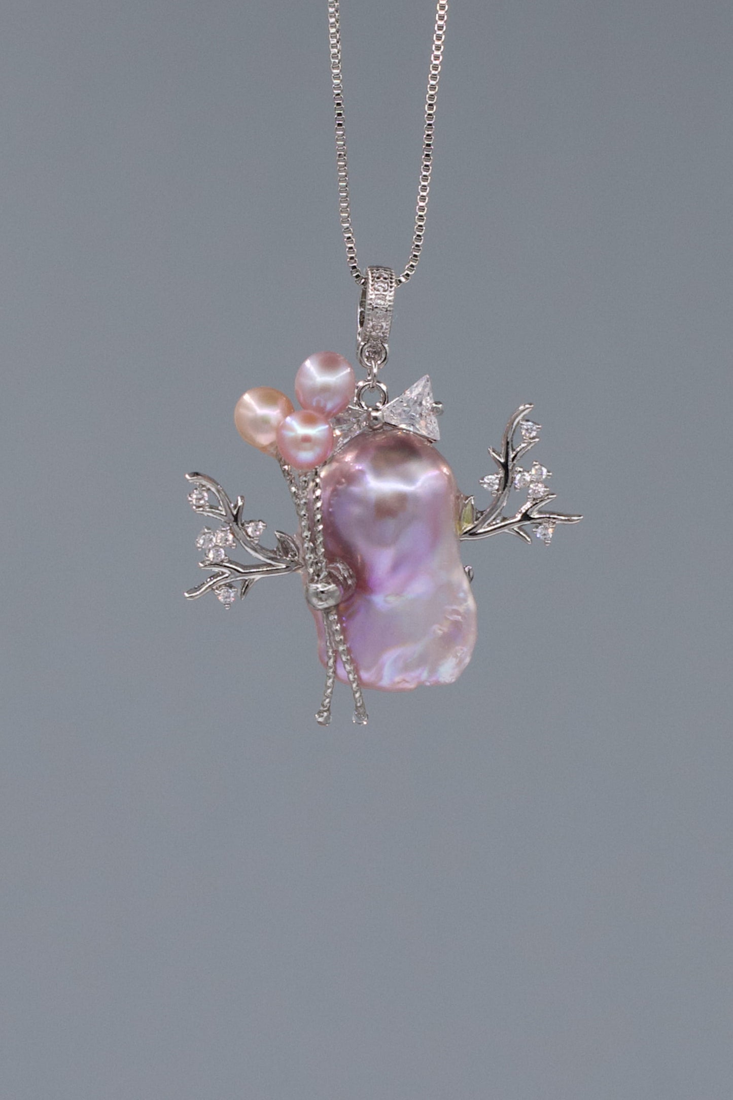 Pearl Accents – Baroque Pearl Necklace Signature Sets