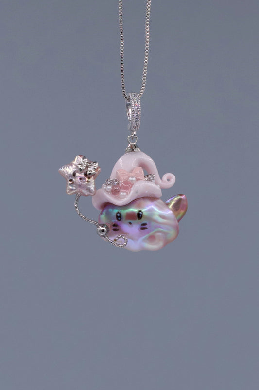 Hat Charms – Hand-Sculpted Mini Hat Pearl Necklace