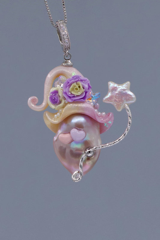 Hat Charms – Hand-Sculpted Mini Hat Pearl Necklace