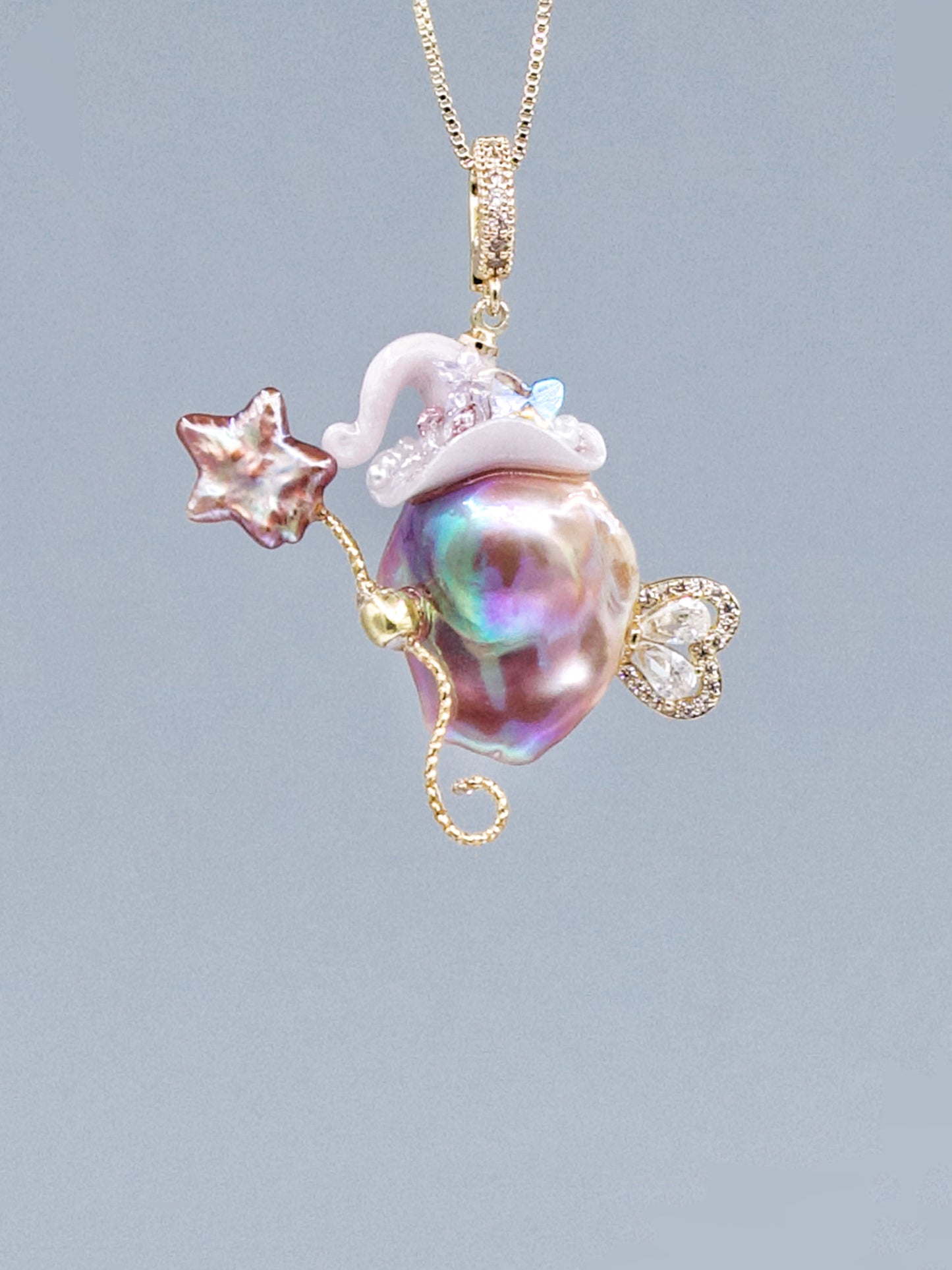 Hat Charms – Hand-Sculpted Mini Hat Pearl Necklace 214P143