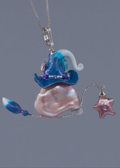 Hat Charms – Hand-Sculpted Mini Hat Pearl Necklace