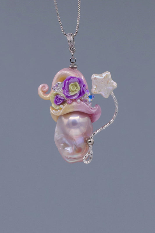 Hat Charms – Hand-Sculpted Mini Hat Pearl Necklace