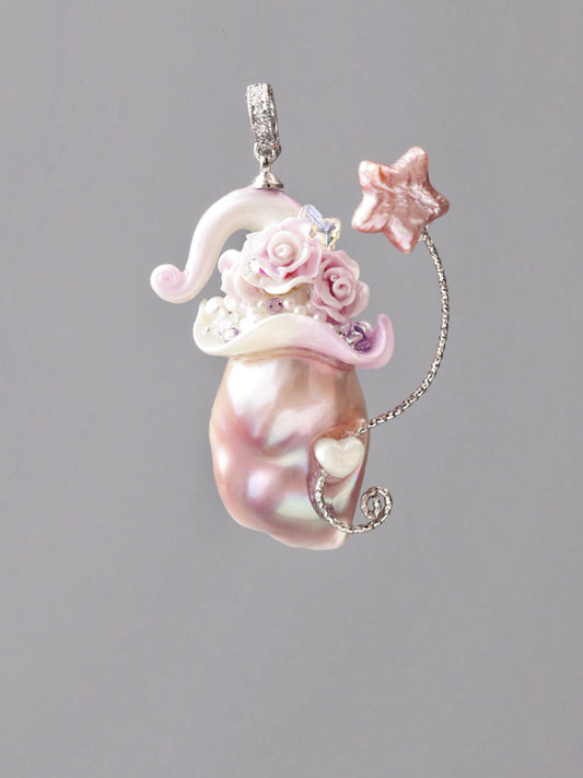 Hat Charms – Hand-Sculpted Mini Hat Pearl Necklace 225P283