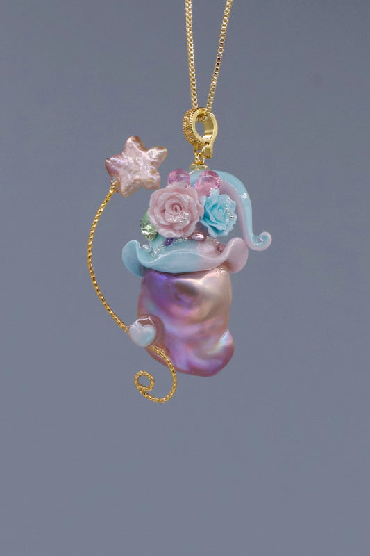 Hat Charms – Hand-Sculpted Mini Hat Pearl Necklace