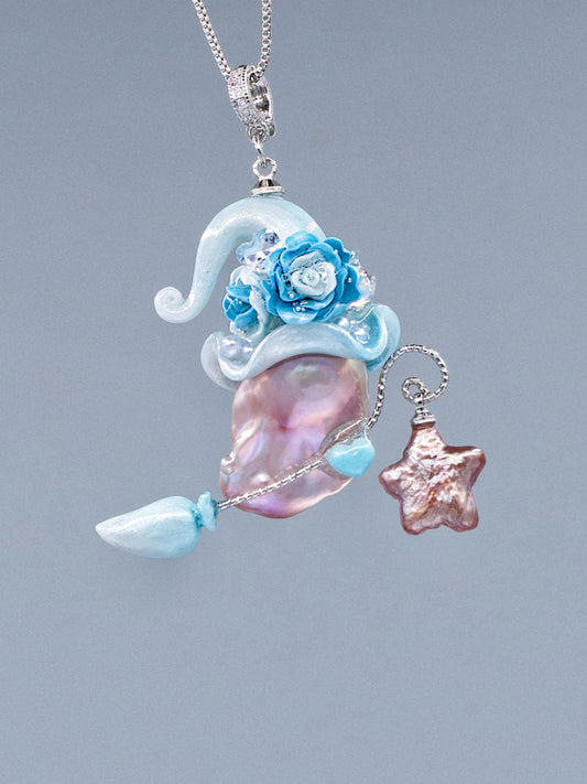 Hat Charms – Hand-Sculpted Mini Hat Pearl Necklace 237P315