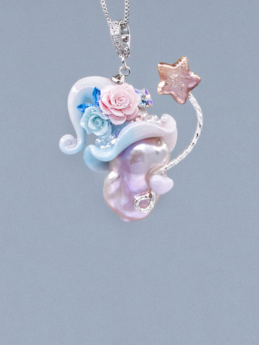 Hat Charms – Hand-Sculpted Mini Hat Pearl Necklace 249P191