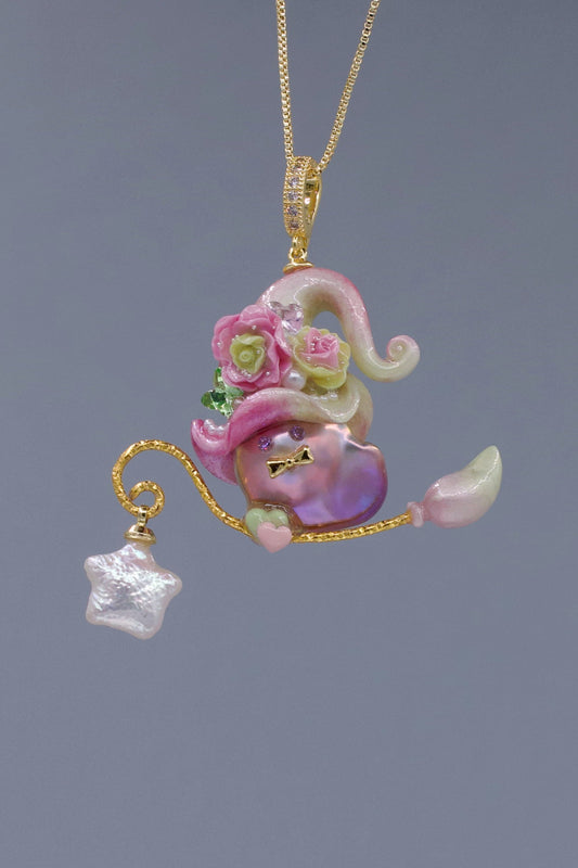 Hat Charms – Hand-Sculpted Mini Hat Pearl Necklace