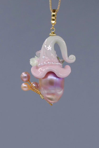 Hat Charms – Hand-Sculpted Mini Hat Pearl Necklace