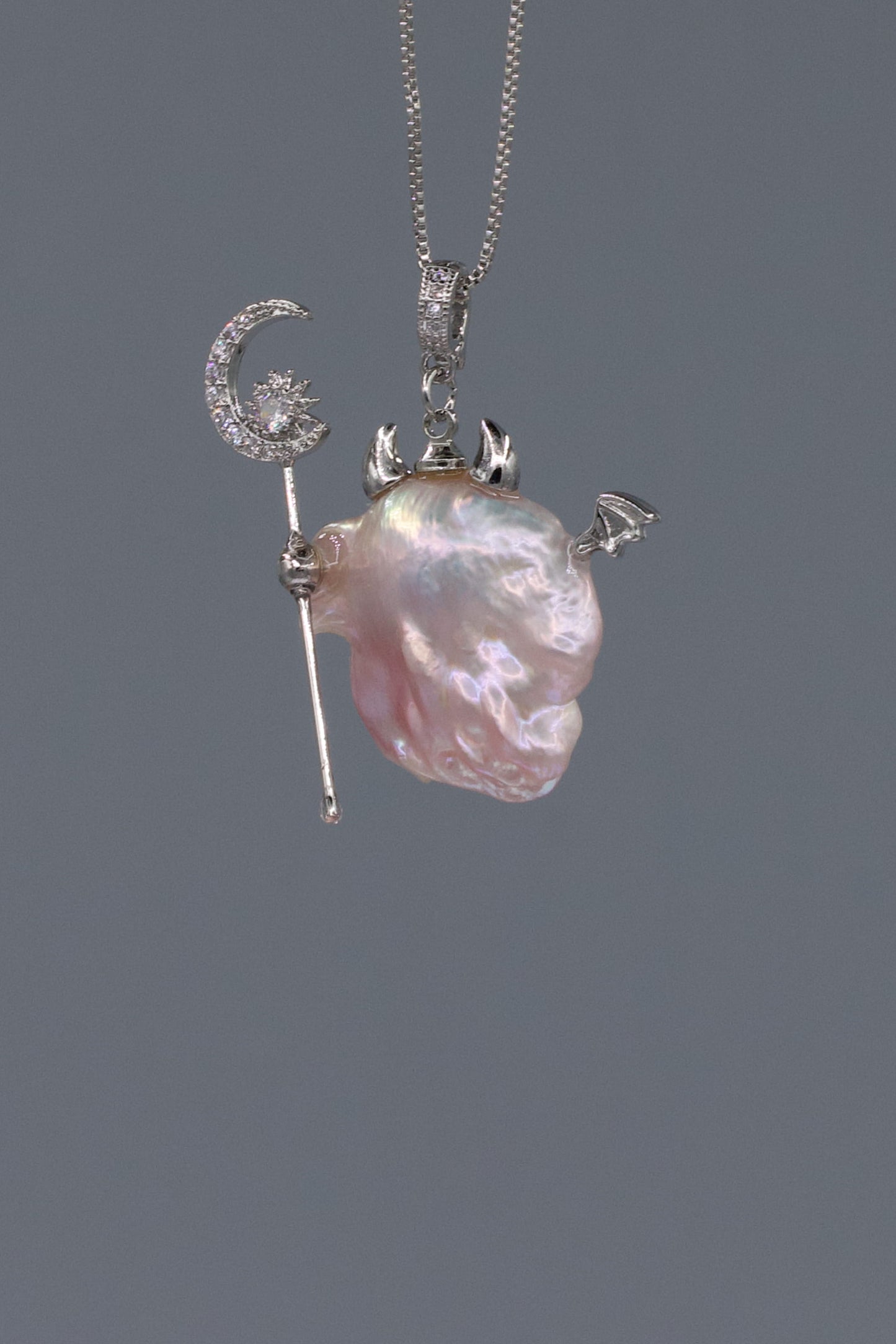 Pearl Accents – Baroque Pearl Necklace Signature Sets