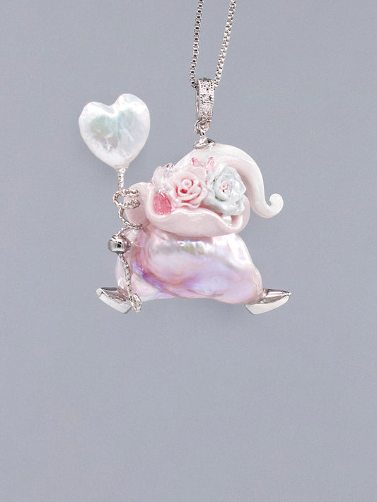 Hat Charms – Hand-Sculpted Mini Hat Pearl Necklace 341P652