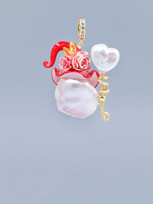 Hat Charms – Hand-Sculpted Mini Hat Pearl Necklace 343P690