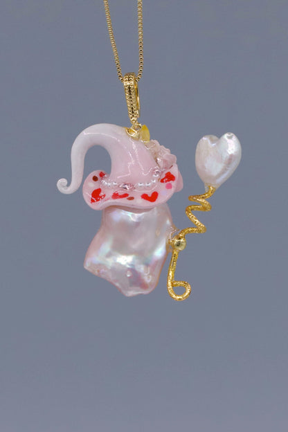 Hat Charms – Hand-Sculpted Mini Hat Pearl Necklace