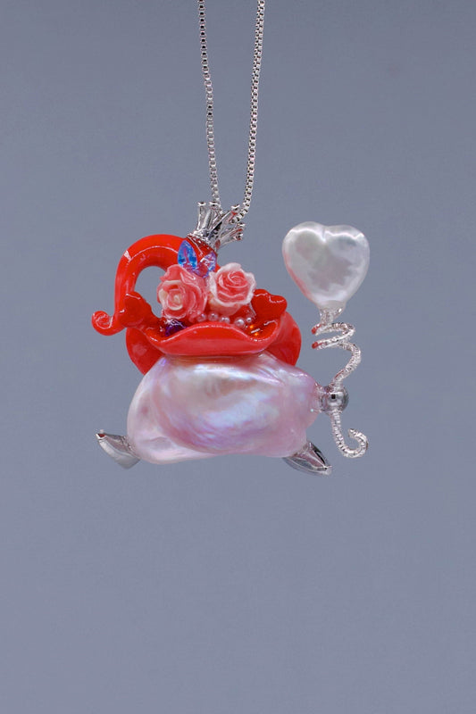 Hat Charms – Hand-Sculpted Mini Hat Pearl Necklace