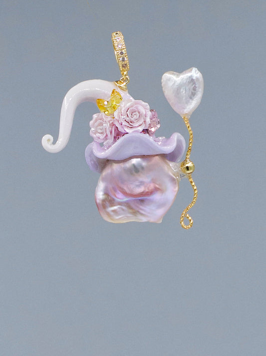 Hat Charms – Hand-Sculpted Mini Hat Pearl Necklace 353P656