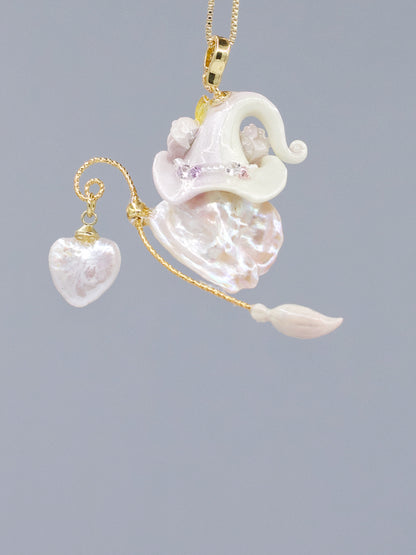 Hat Charms – Hand-Sculpted Mini Hat Pearl Necklace 357P647