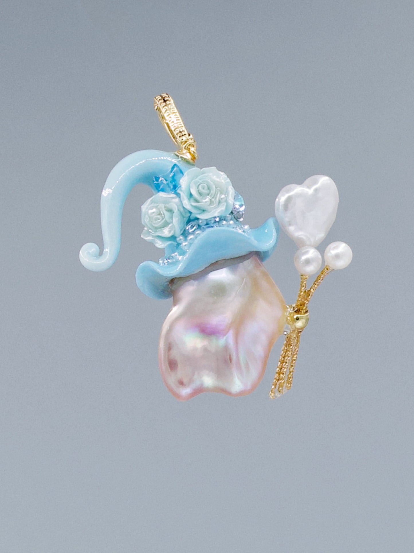 Hat Charms – Hand-Sculpted Mini Hat Pearl Necklace 359P714