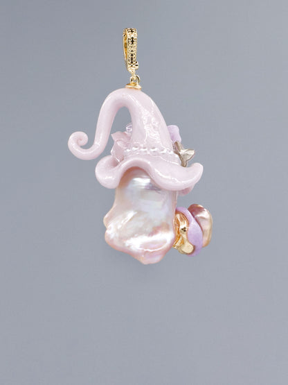 Hat Charms – Hand-Sculpted Mini Hat Pearl Necklace 363P663
