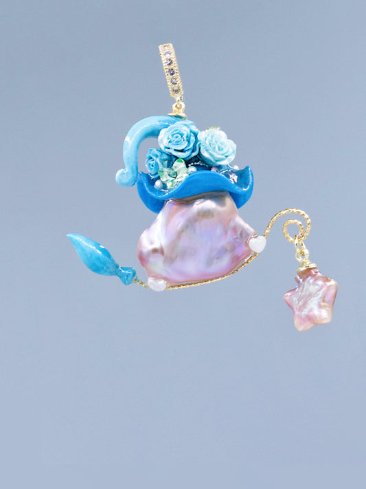 Hat Charms – Hand-Sculpted Mini Hat Pearl Necklace 373P558
