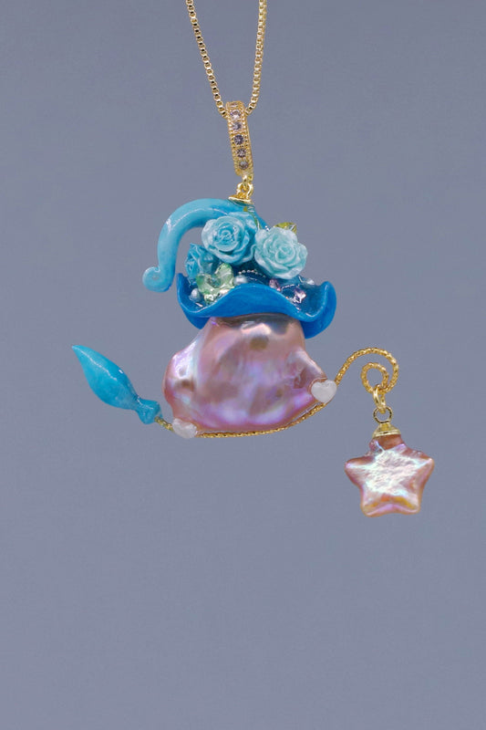 Hat Charms – Hand-Sculpted Mini Hat Pearl Necklace