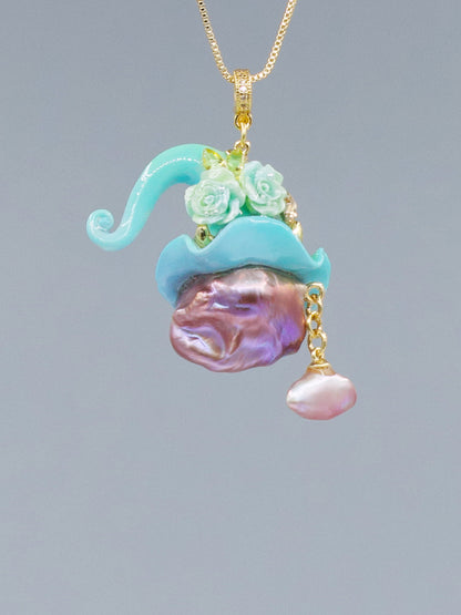 Hat Charms – Hand-Sculpted Mini Hat Pearl Necklace 379P597