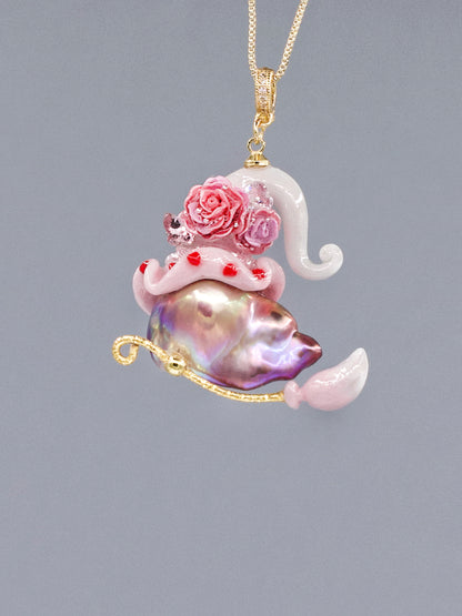 Hat Charms – Hand-Sculpted Mini Hat Pearl Necklace 387P813