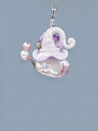 Hat Charms – Hand-Sculpted Mini Hat Pearl Necklace 425P811