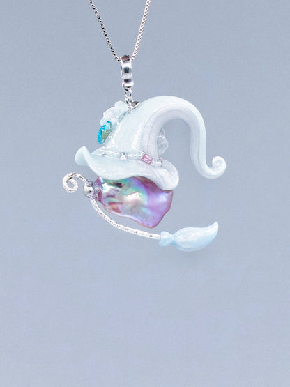 Hat Charms – Hand-Sculpted Mini Hat Pearl Necklace 445P722
