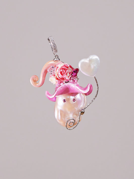 Hat Charms – Hand-Sculpted Mini Hat Pearl Necklace 469