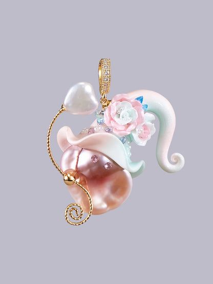 Hat Charms – Hand-Sculpted Mini Hat Pearl Necklace 481