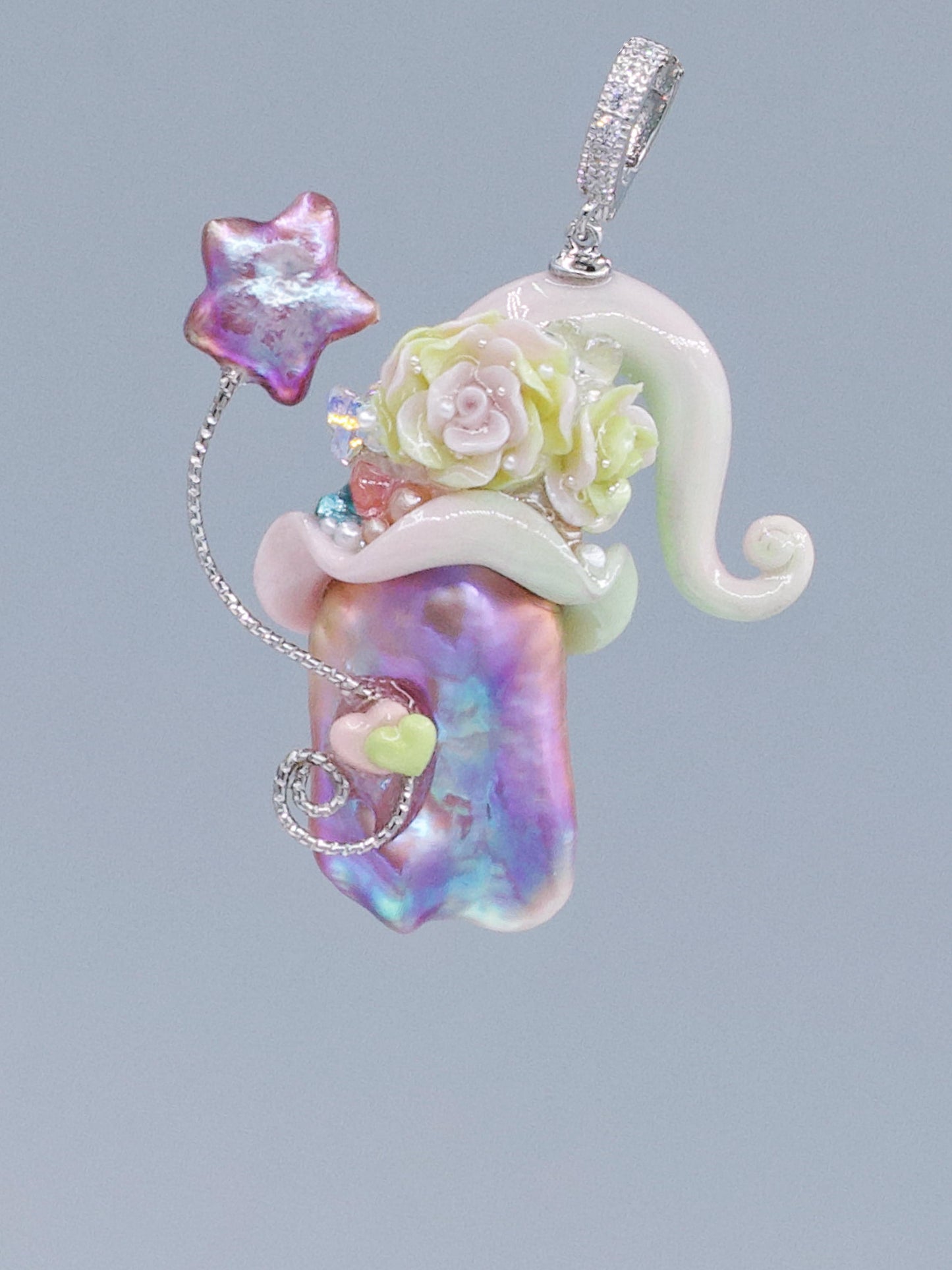 Hat Charms – Hand-Sculpted Mini Hat Pearl Necklace 511P761