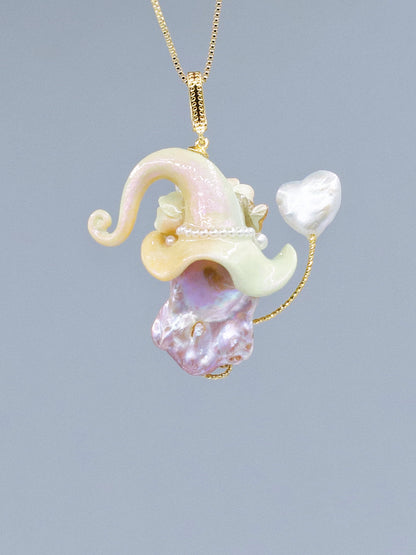 Hat Charms – Hand-Sculpted Mini Hat Pearl Necklace 539P640