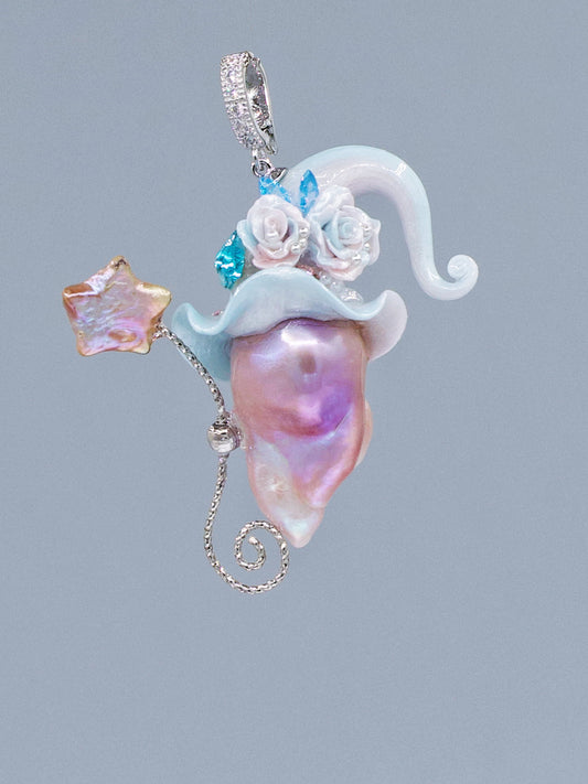 Hat Charms – Hand-Sculpted Mini Hat Pearl Necklace 549P793