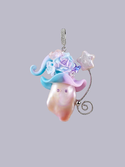 Hat Charms – Hand-Sculpted Mini Hat Pearl Necklace 559